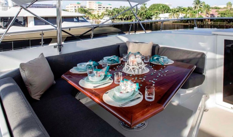 115 Trinity Yachts 