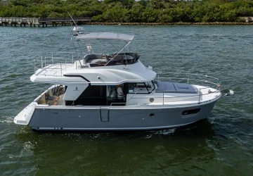 35' Beneteau 2022