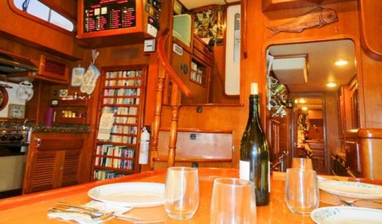 52 Seahorse Salon-Aft view