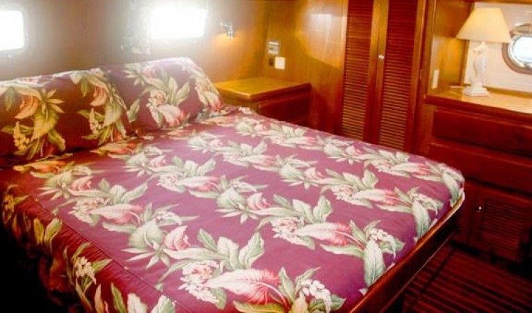 52 Seahorse Master Cabin