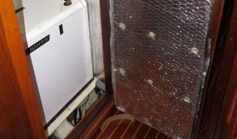 52 Seahorse door to Generator compartment