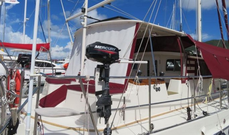 52 Seahorse Aft deck