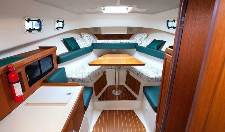 30 Mainship cabin looking forward