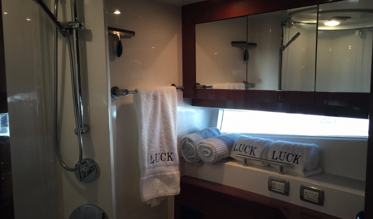 54 Savannah Master Head Storage