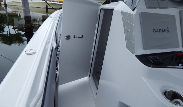 39 Cigarette Racing Sub Console Door