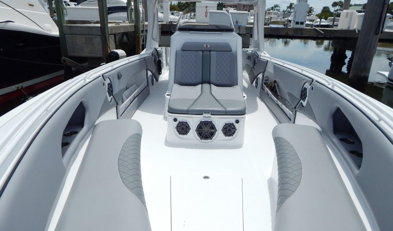 39 Cigarette Racing Aft View