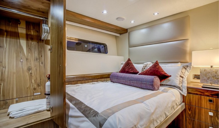 75 Hatteras Guest Stateroom #3