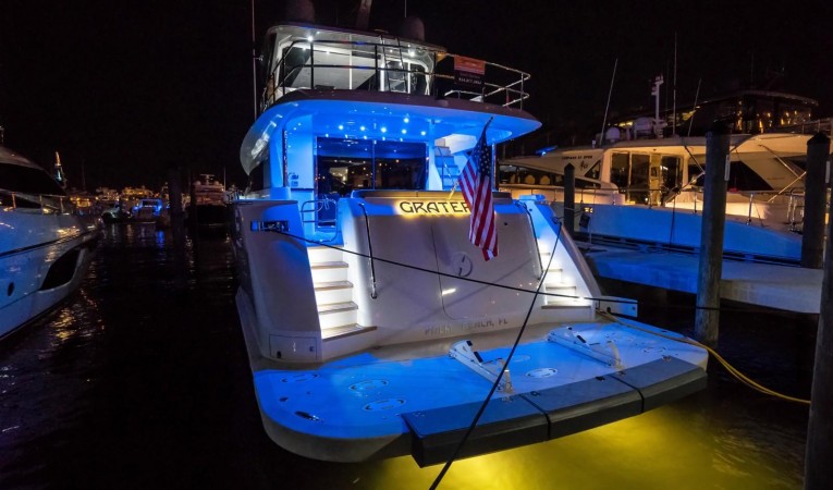 75 Hatteras Aft Deck at Night