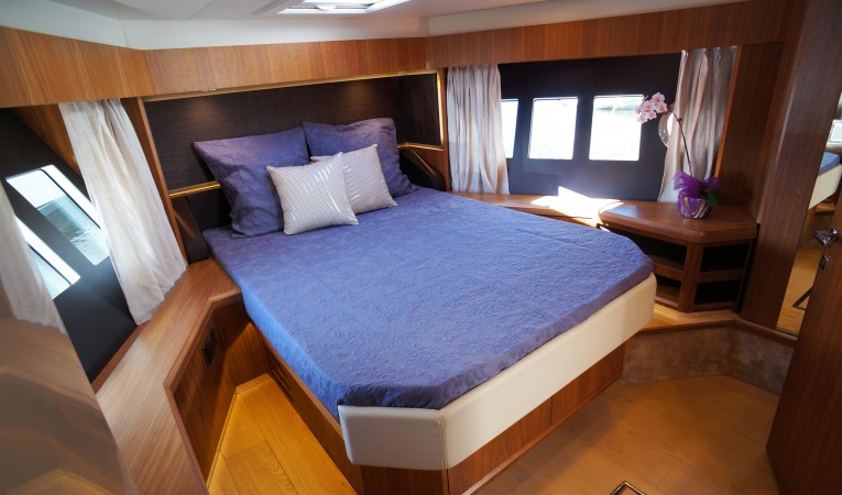 56 Absolute VIP Cabin