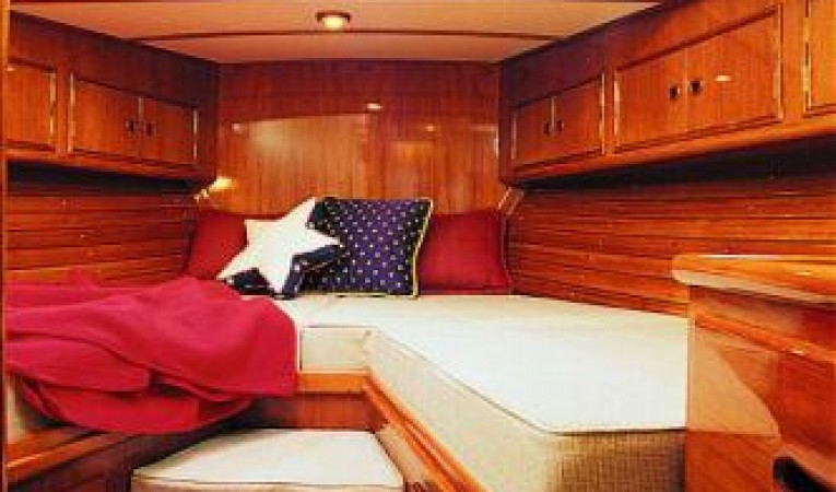 38 Grand Banks Manufacturer Provided Image: Twin V-Berth