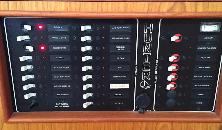 29 Hunter Electrical Panel