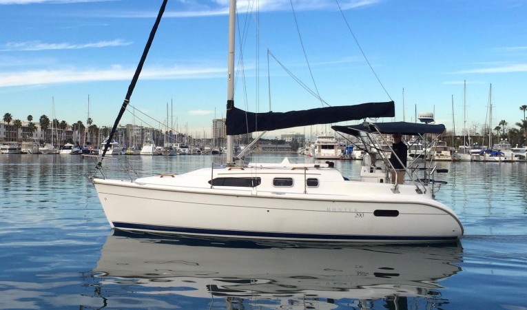 29 Hunter Port Side Profile