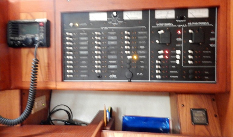 46 Hunter Electric panel