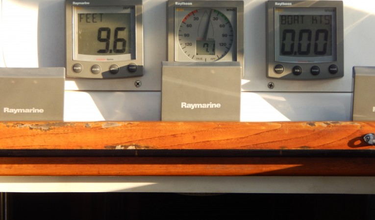 46 Hunter additional Instruments