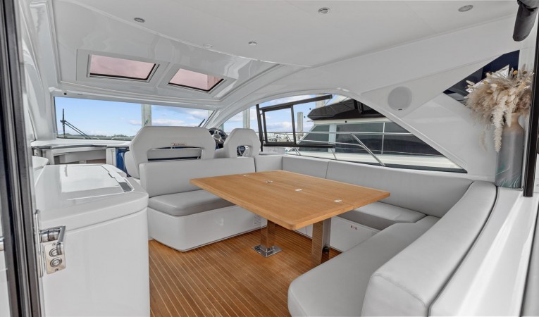 45 Beneteau 