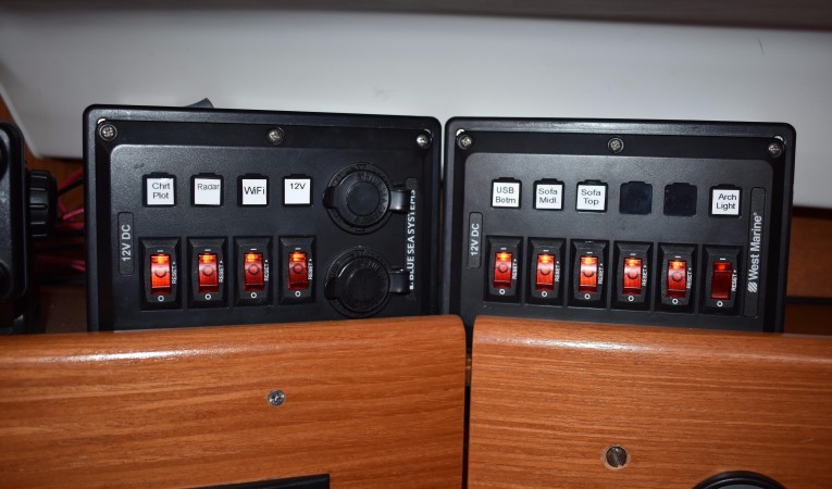 50 Beneteau Many additional systems all on their own circuit