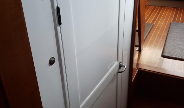 46 CAL Engineroom access