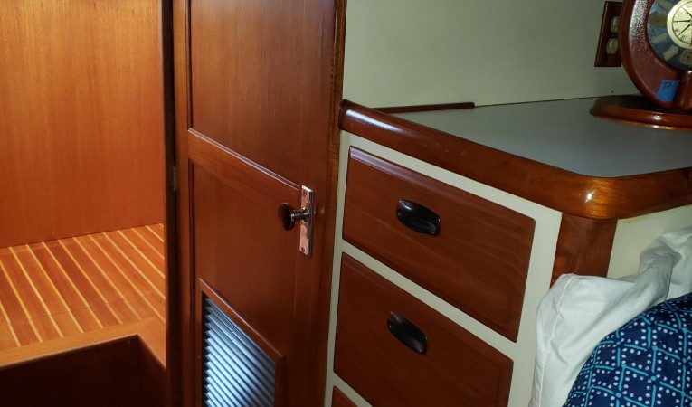 46 CAL VIP Stateroom Forward port side