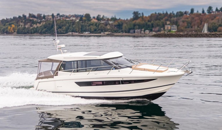 36 Jeanneau 