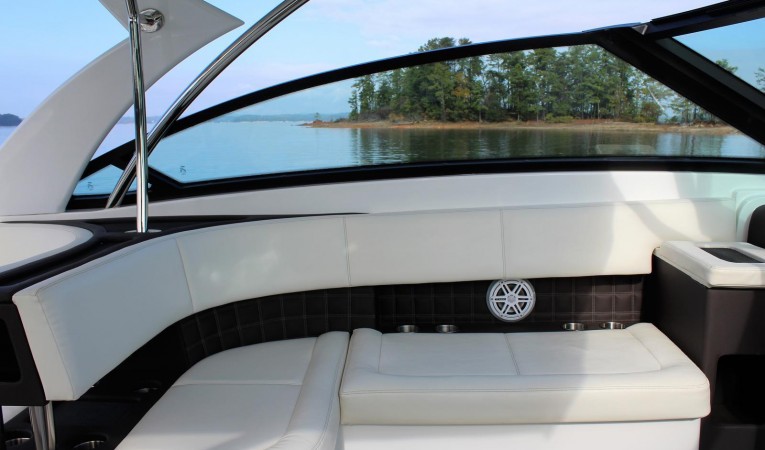 40 Cobalt Helm seating