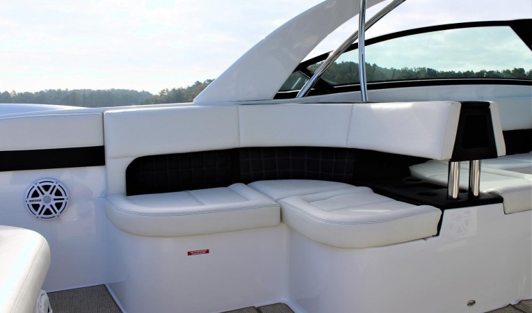 40 Cobalt Cockpit seating