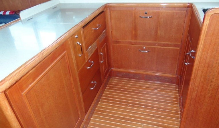 47 Grand Banks Galley