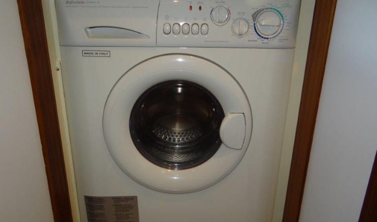 47 Grand Banks Laundry