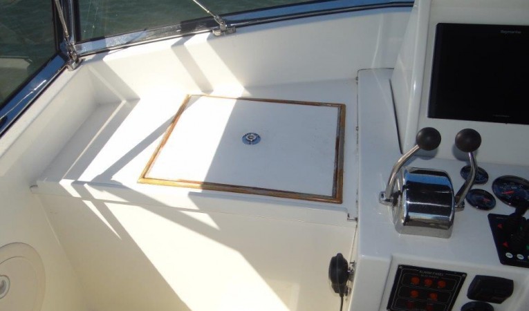47 Grand Banks Flybridge Freezer