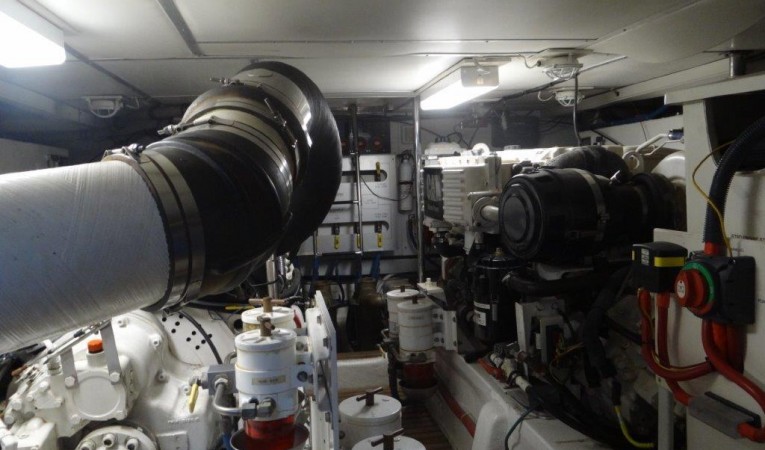 47 Grand Banks Engine Room