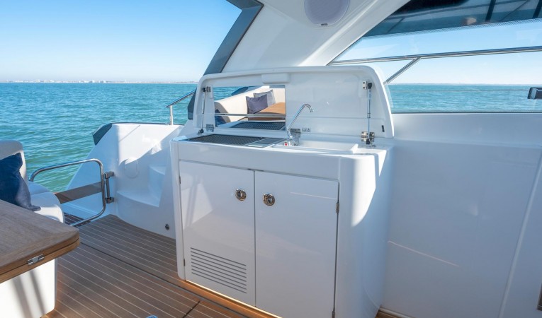 41 Beneteau 