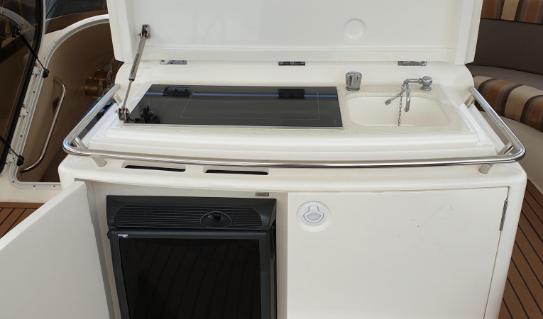 56 Viking Princess Fly-Bridge