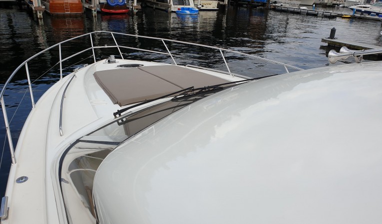56 Viking Princess Bow