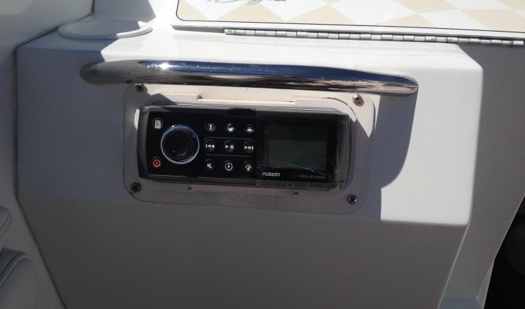 33 Baja New fusion stereo