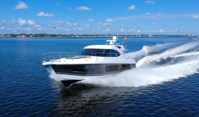 50 Riviera 