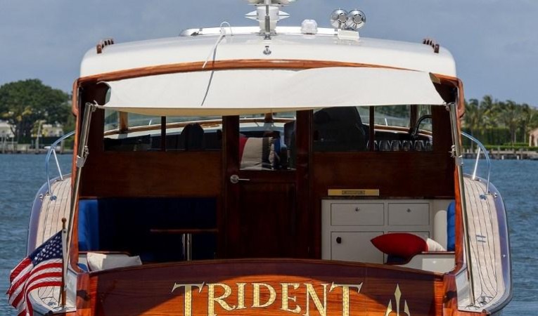 48 Maverick Boat Co. Stern