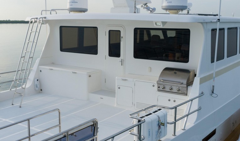 86 Outer Reef Yachts 