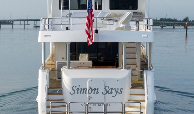 86 Outer Reef Yachts 