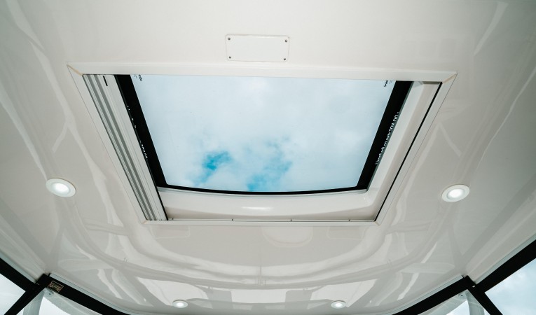 47 Intrepid Retractable Sunroof
