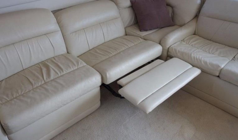 53 Carver Reclining Chair