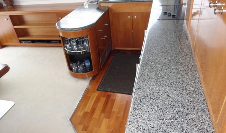 53 Carver Galley Counters