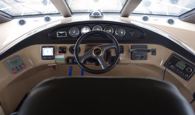 53 Carver Helm Detail