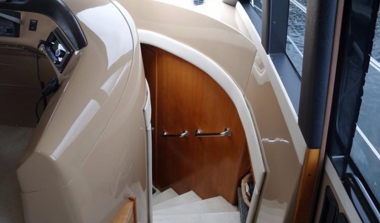 53 Carver Companionway Stairs