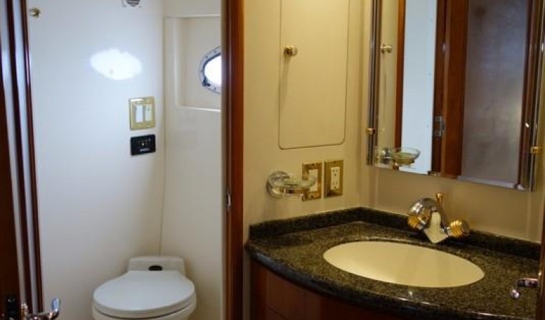 53 Carver Vanity and Head