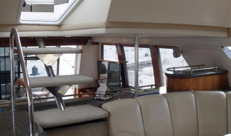 53 Carver Stairs to Flybridge