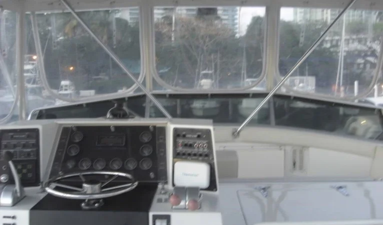 54 Bertram Flybridge