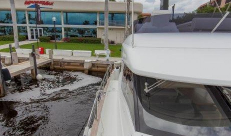 43 Azimut 