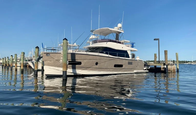 43 Azimut 