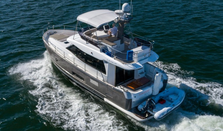 43 Azimut 