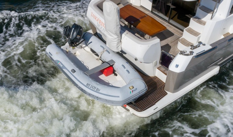 43 Azimut 