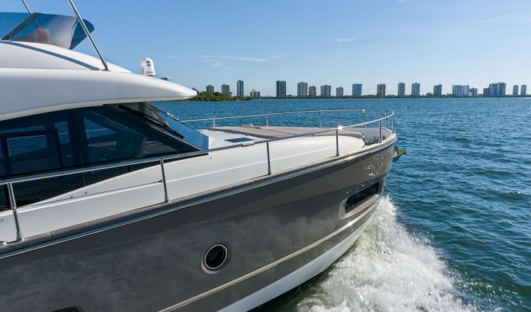 43 Azimut 